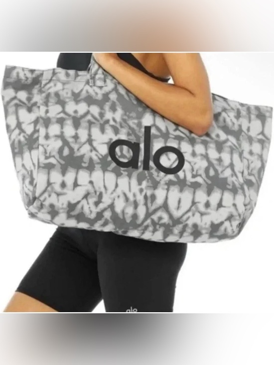 ALO Yoga Handbags - Alo Gray & White Tie Dye Tote Bag
